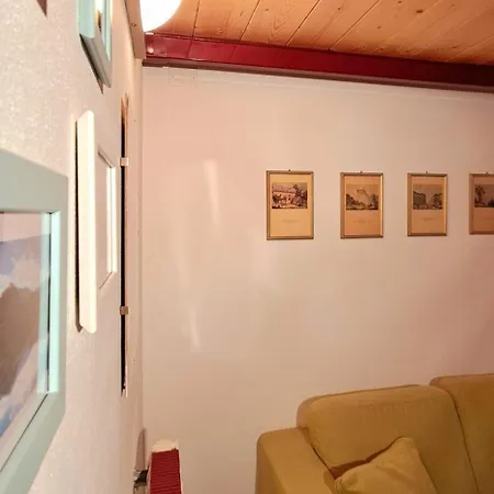 La Casetta Di Fucsia Con Camera Matrimoniale Con Letto Alla Francese, Cucina Attrezzata E Terrazzo Apartamento *