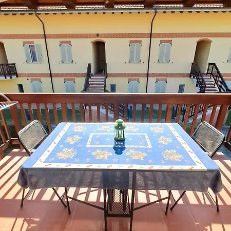 La Casetta Di Fucsia Con Camera Matrimoniale Con Letto Alla Francese, Cucina Attrezzata E Terrazzo *