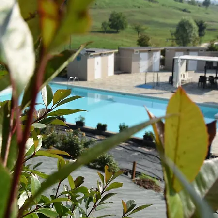 La Casetta Di Fucsia Con Camera Matrimoniale Con Letto Alla Francese, Cucina Attrezzata E Terrazzo