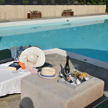 La Casetta Di Fucsia Con Camera Matrimoniale Con Letto Alla Francese, Cucina Attrezzata E Terrazzo شقة *