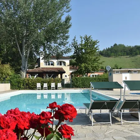 La Casetta Di Fucsia Con Camera Matrimoniale Con Letto Alla Francese, Cucina Attrezzata E Terrazzo Apartamento